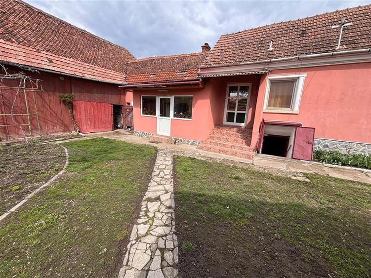 Casă cu 3 camere cu Teren 550 Mp în Bod