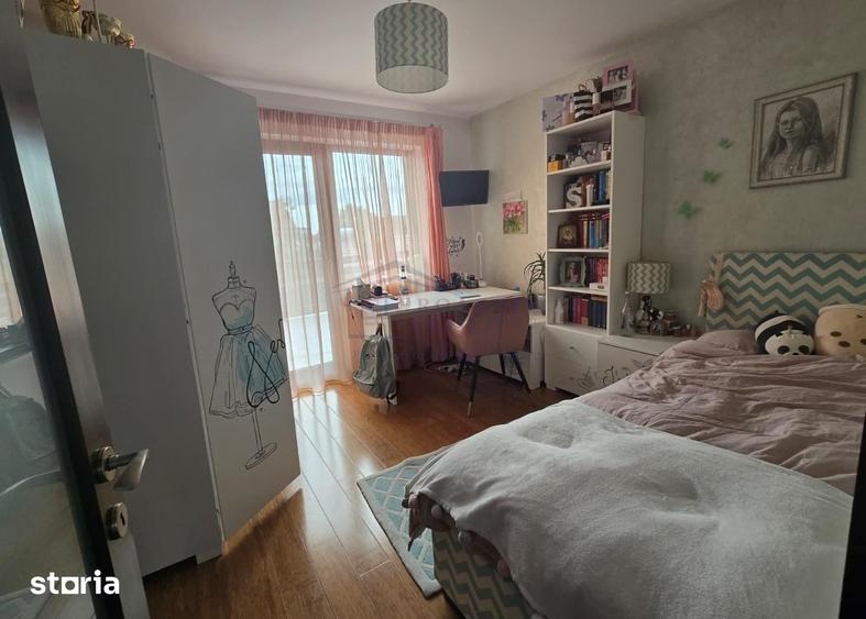 Casă cu 4 camere cu Teren 500 Mp în Șcheia