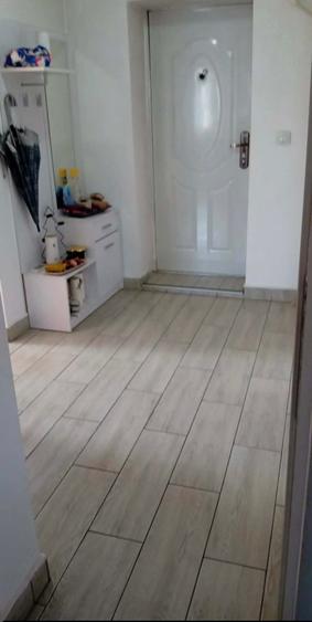 Apartament de vanzare - 4