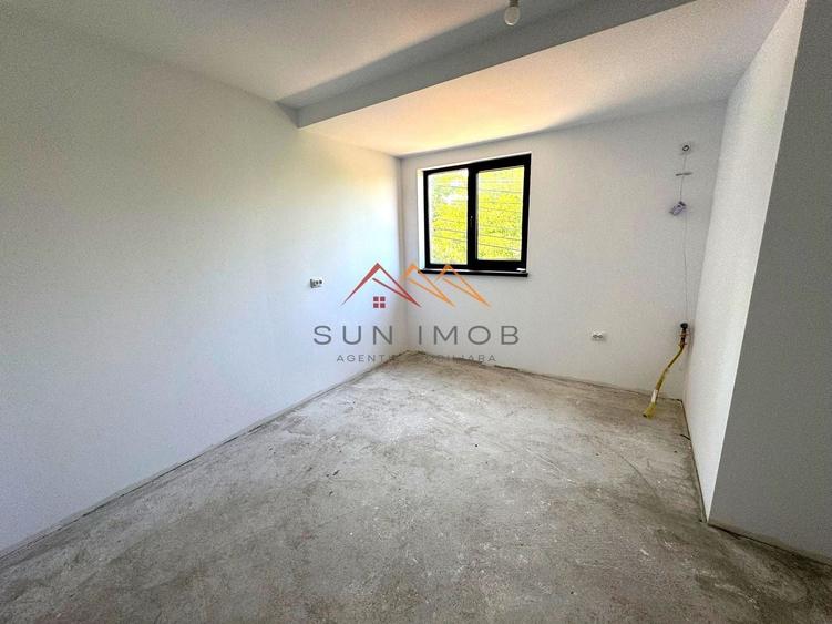 Casă individuală cu 5 camere cu Canalizare în Poiana Câmpina