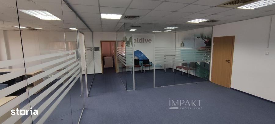 Spațiu comercial, de 650 mp, în Gruia