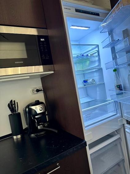 Apartament cu 2 camere semidecomandat, mobilat în P-ța Romană