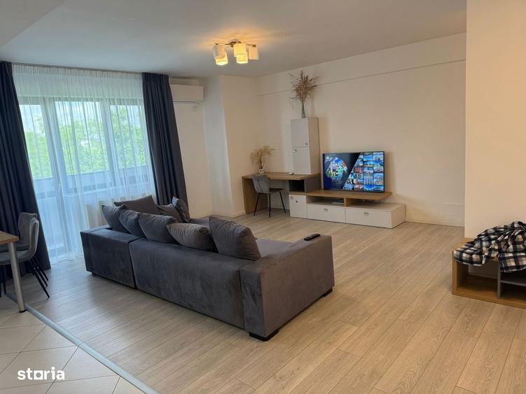 Apartament cu 2 camere, mobilat în Central