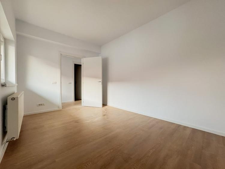 Duplex cu 4 camere cu Teren 250 Mp în Gulia