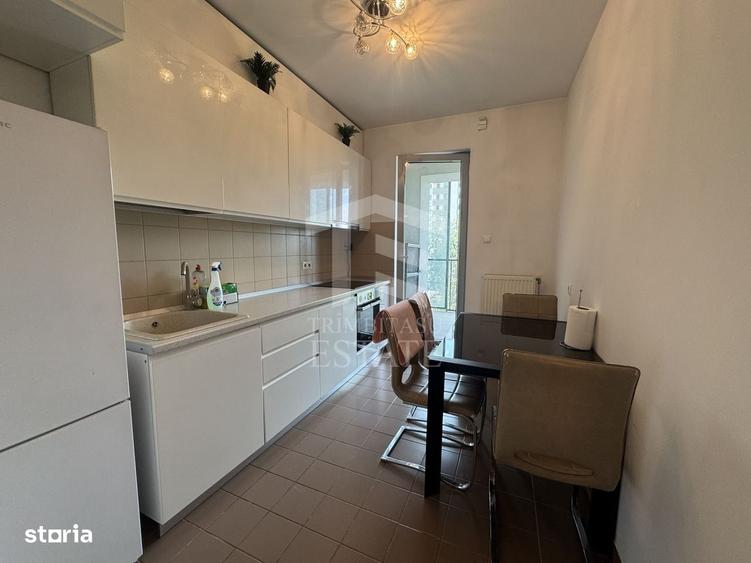 Apartament cu 3 camere în Splaiul Unirii