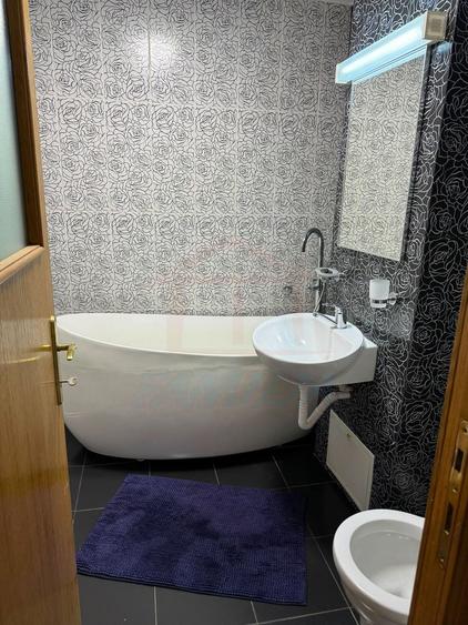 Apartament cu 2 camere decomandat în Țiglina 1