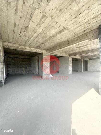 Spațiu comercial, de 250 mp, în Nord