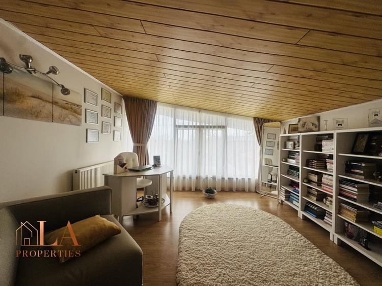 Casă individuală cu 7 camere cu Canalizare în Bolintin-Vale