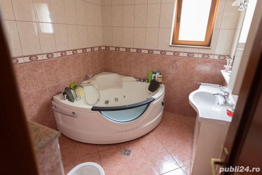 Casă cu 4 camere în Central
