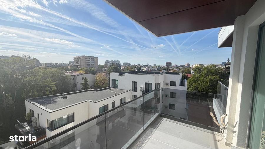 Apartament cu 3 camere în Ștefan cel Mare