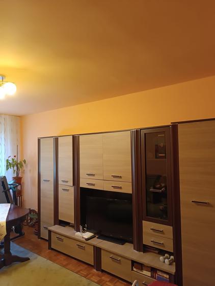 Apartament cu 3 camere decomandat în Ștrand