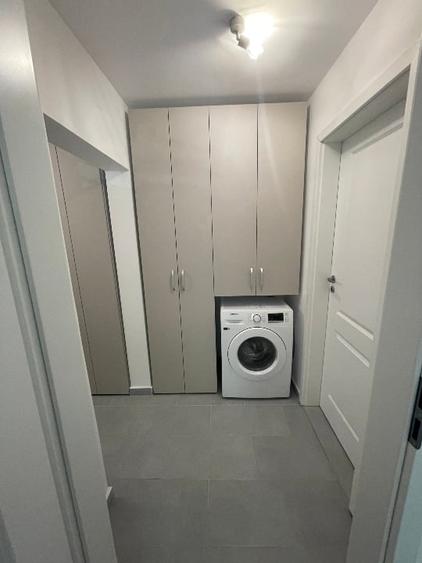 Apartament cu 2 camere decomandat, mobilat în Decebal