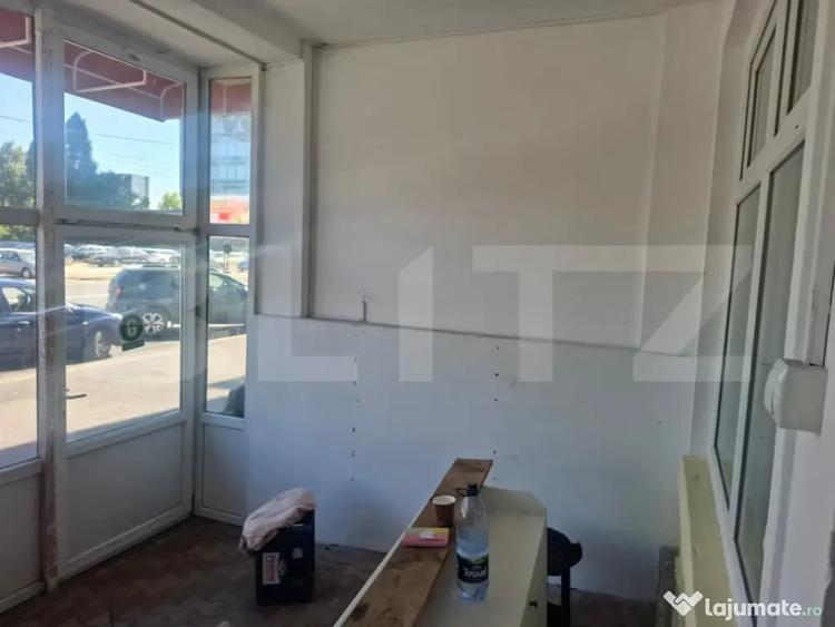 Spațiu comercial, de 60 mp, în Central