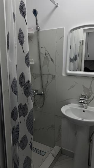 Grasoniera Micro39A et1/4 ,grup sanitar,Renovata si Mobilata Modern 30000 euro - 5