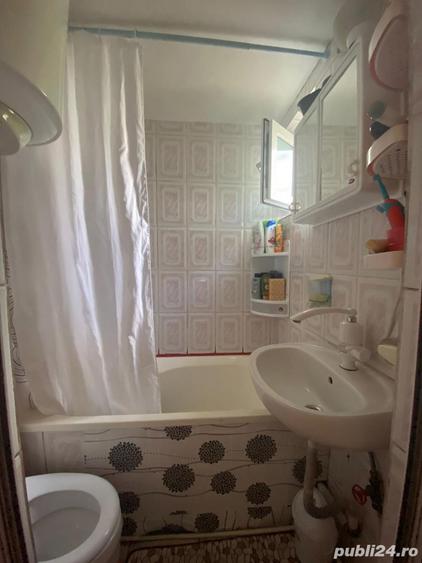 De vanzare ! Persoana fizica vand apartament 2 camere , zona micro 39 b - 3
