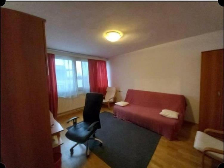 Parcul Cismigiu, 2 camere, etajul 8 - 1