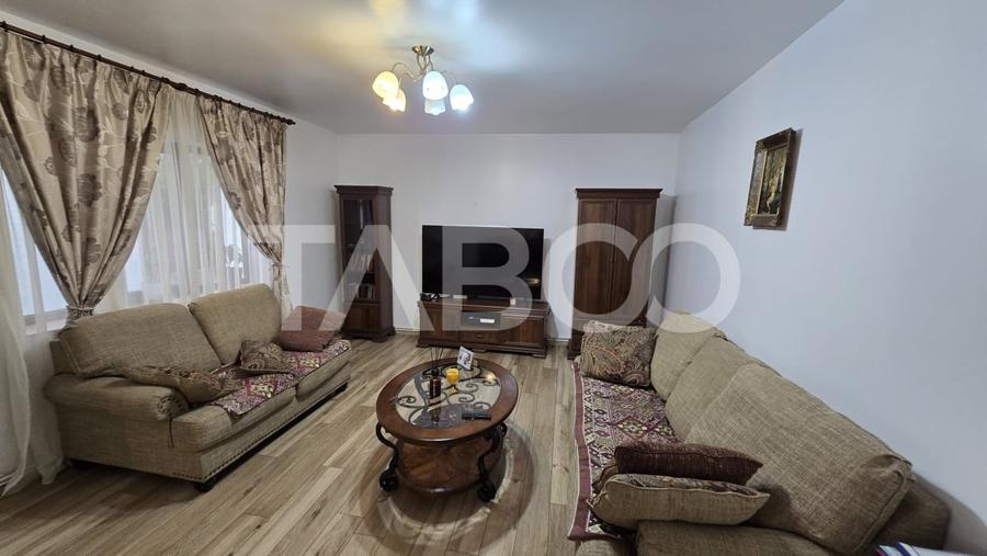 Casa individuala de vanzare 5 camere parcare si garaj Selimbar - 9