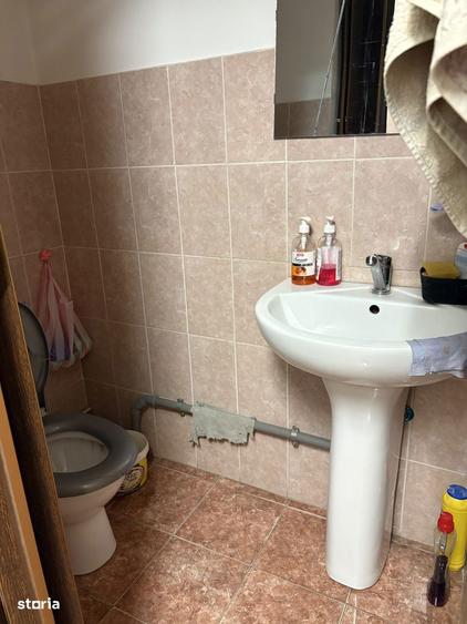 Spatiu comercial ,str Roman Ciorogariu - 4