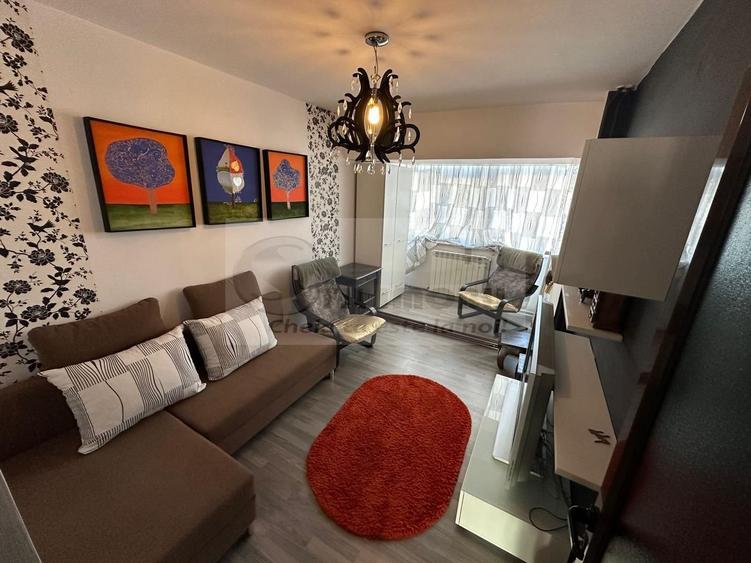 Hala Centrala - Palas - Apartament 4 camere ! - 1