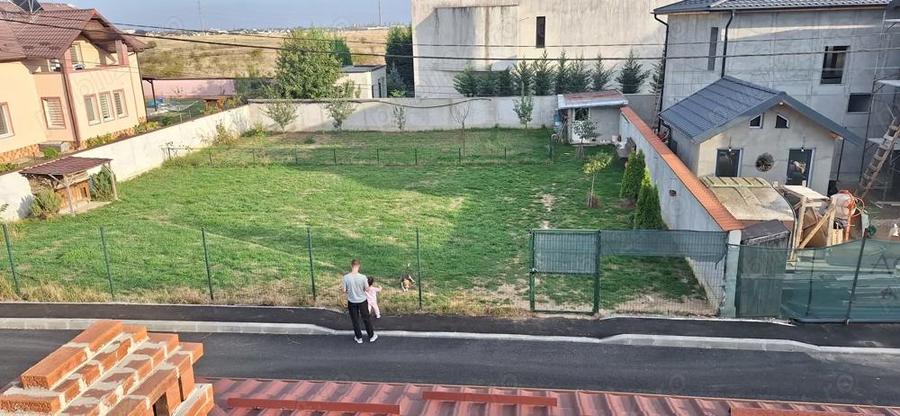 inchiriere teren - 1