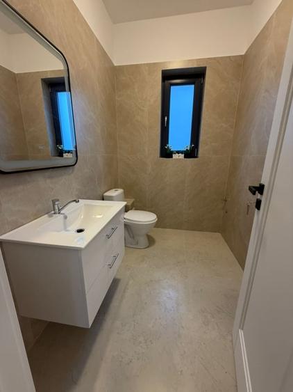 Casa 4 camere/ Curte/ Centrala/ Metrou 10 min - 9