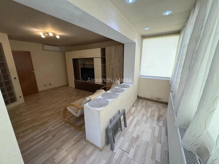 Disponibil imediat. Etaj 1. Centrala proprie.