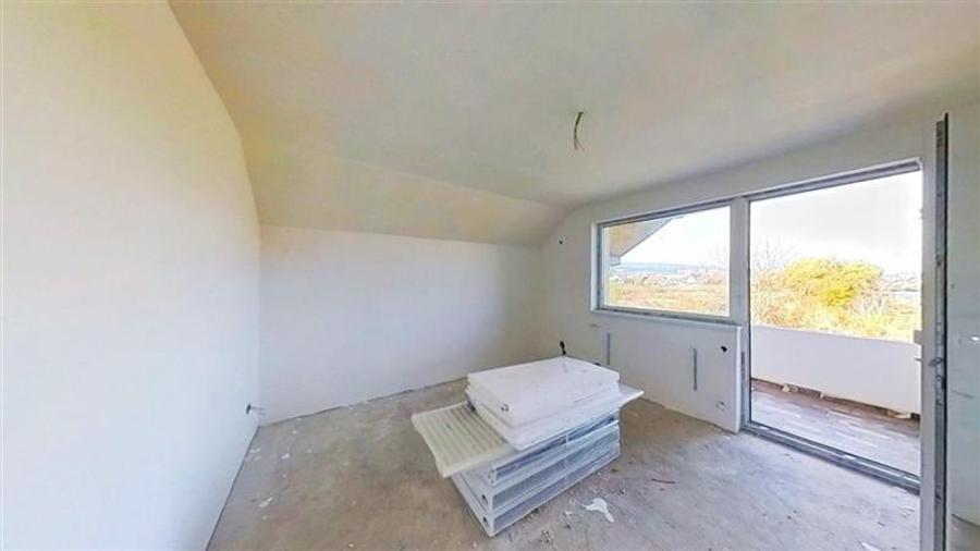 Tur LIVE! Casa familiara cu etaj, zona linistita, Corunca, Mures - 10