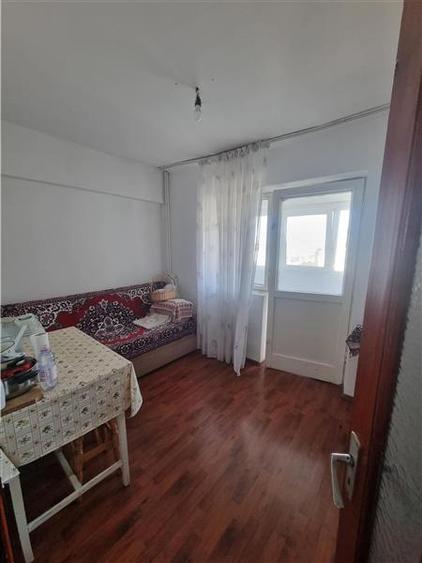 Apartament 3 cam decomandat 1 Decembrie -Magazin Profi - 5