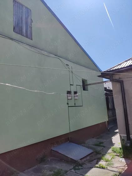 Casa de vanzare in cartierul Terezian, Sibiu - 2 camere, curte comuna. - 4