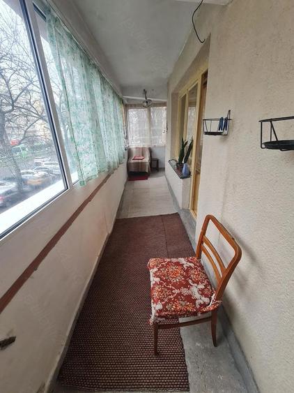 Particular inchiriez 2 camere Militari - 6