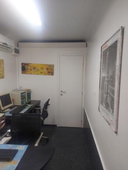 🏢 Spatiu Comercial Ultracentral – Str. Batistei, Universitate 20mp.,  Trafic pietonal intens - 2