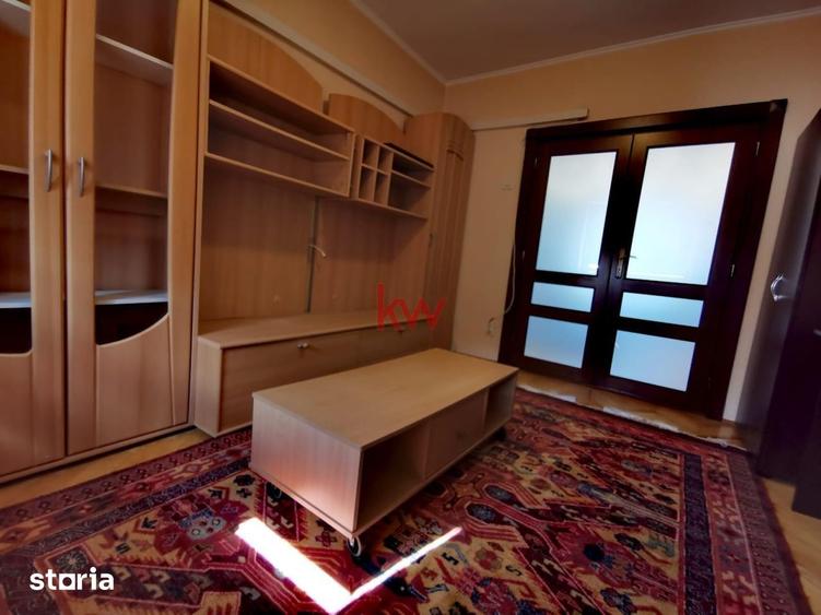 Apartament cu 4 camere decomandat, mobilat în Târgu Cucu