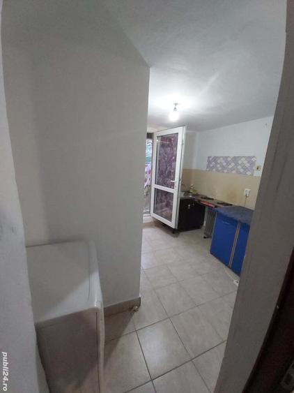 inchiriez garsoniera la curte - 2