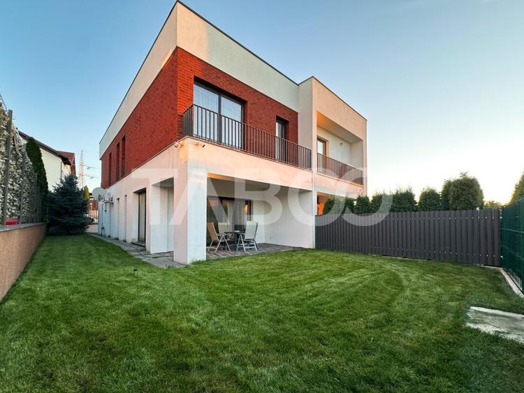 Duplex teren 280 mp si terasa cu panorama spectaculoasa spre oras - 1