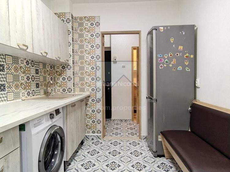 Vanzare apartament de 2 camere Pajura