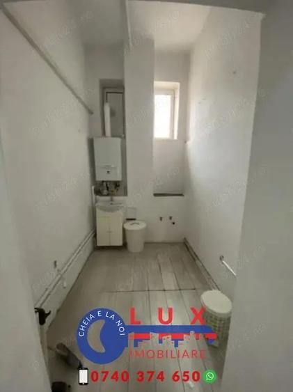 ID 8284 DE INCHIRIAT - Spa?iu comercial P+E | Pia?a Noua - 2