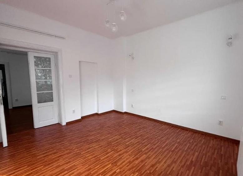Floreasca,apartament de 3 camere,parter,ideal pentru firma,nemobilat,centrala, - 2