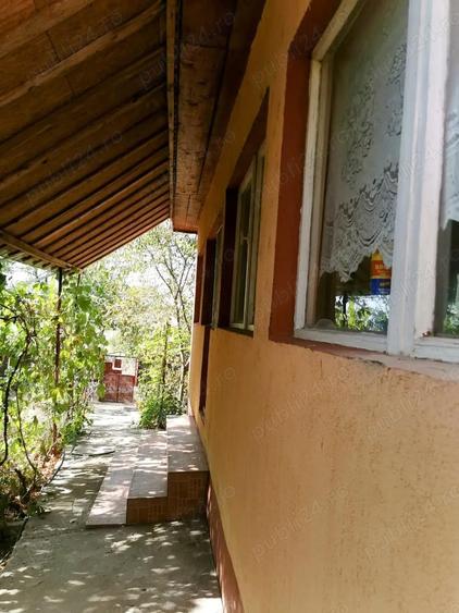 Casa de vanzare la Saraiu - 2