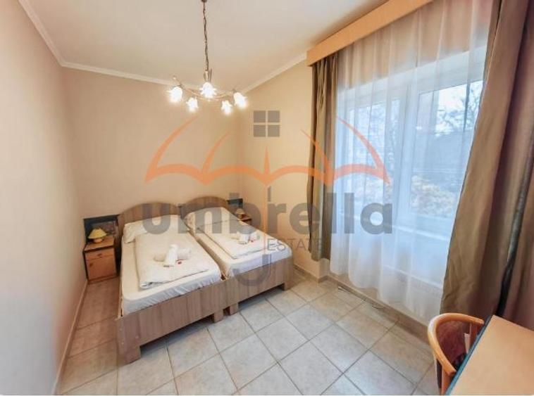 Hotel Nora de vanzare in Haj'?szobosz/? UNGARIA, 23 camere, 1000000 - 10