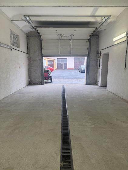 Inchiriez Spatiu Comercial/Garaj/Depozit 70 MP Codlea,Central - 8