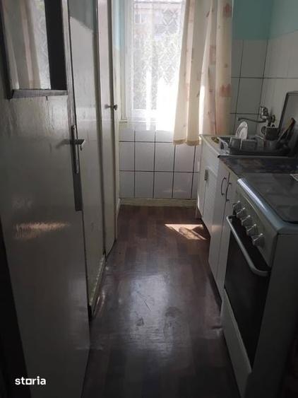 Vand apartament 2 camere - 2