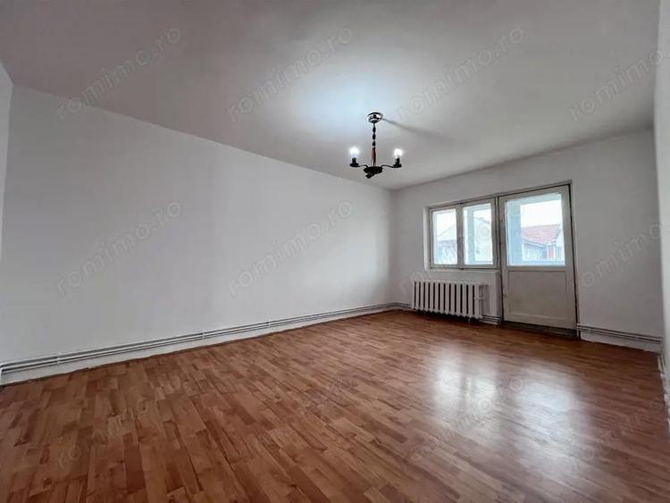 Apartament spatios, 3 camere, decomandat, 65 mp utili - Modern - 9