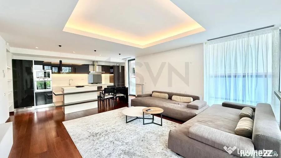 Apartament cu 4 camere decomandat în Central