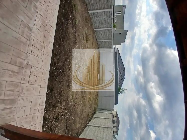 Duplex cu 4 camere cu Canalizare în Săcălaz