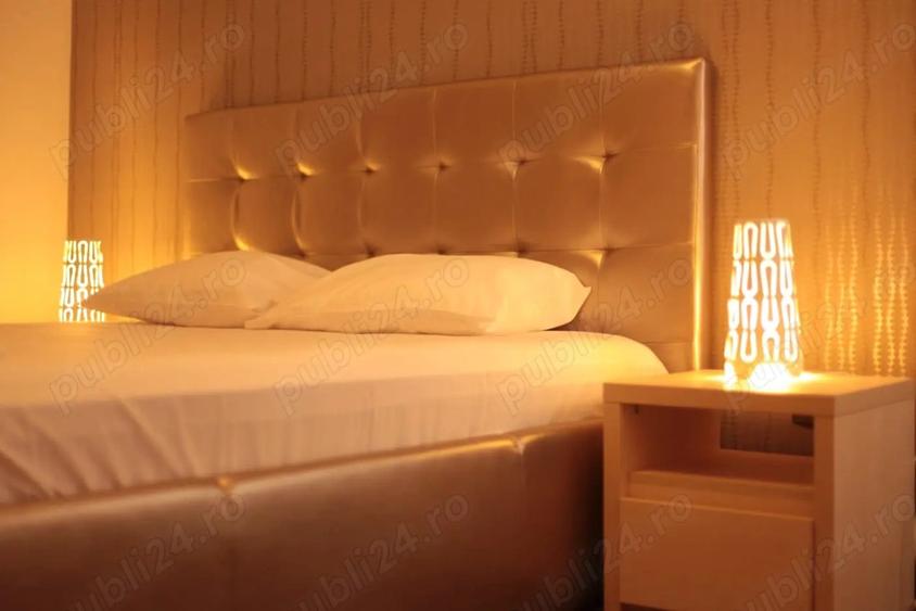 Vila de inchiriat Mamaia Nord 16 camere - 1