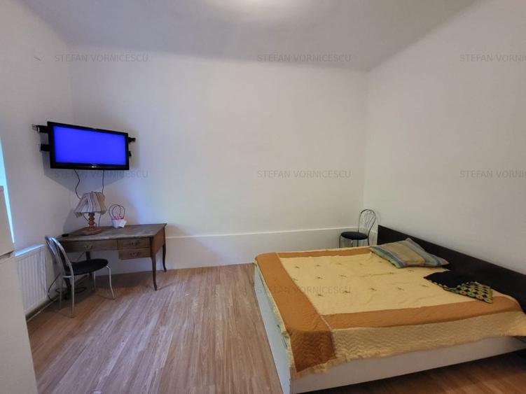 Casa pentru Investitie compartimentata in 5 apartamente - 12