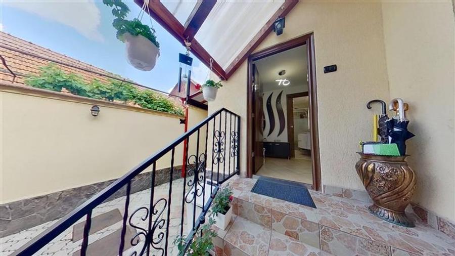 TUR 3D! Refugiu rafinat in Schei, Casa cu 3 camere amenajata cu stil, Brasov - 21