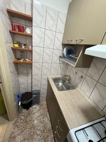 Inchiriez garsoniera zona centrala Piata Alba Iulia - 5