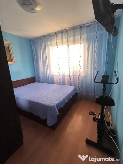 Vand apartament 2 camere Viziru 3 - 5