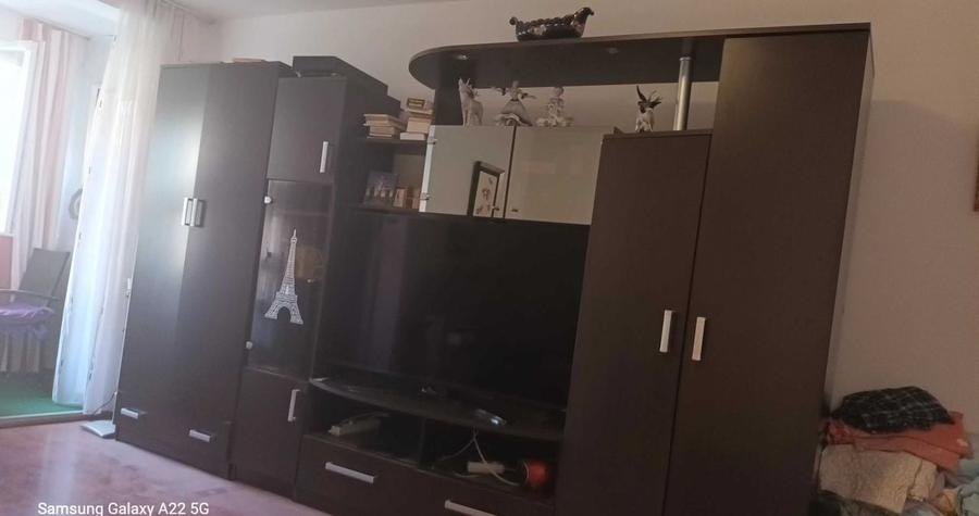 Garsonieră semidecomandată, mobilată în Titan